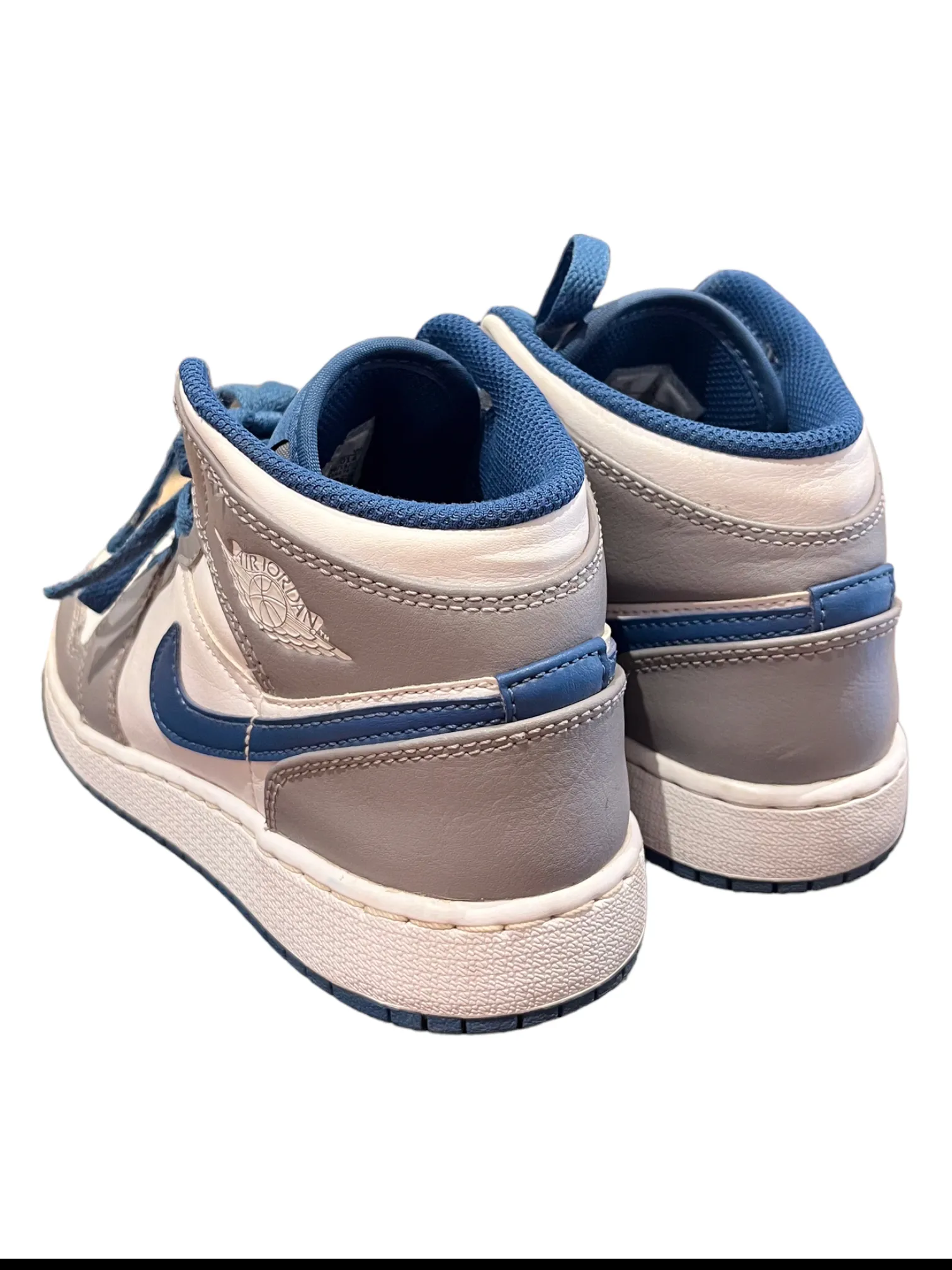 Basket Nike Air Jordan / Taille 35 ½